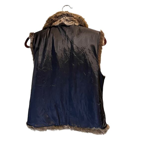 Blassport Women's Brown Faux Fur Collared Zip Front Reversible Vest Size Small - Picture 8 of 15